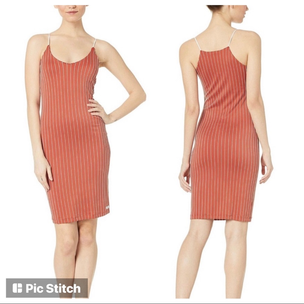 Hurley Reversible Midi Dress - Picture 2 of 8